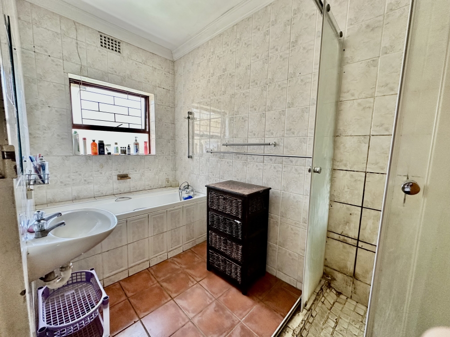 4 Bedroom Property for Sale in Vasco Estate Western Cape